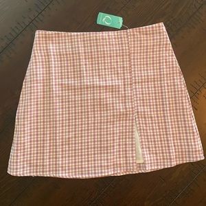 HYFVE skirt from the Q, size medium, pink